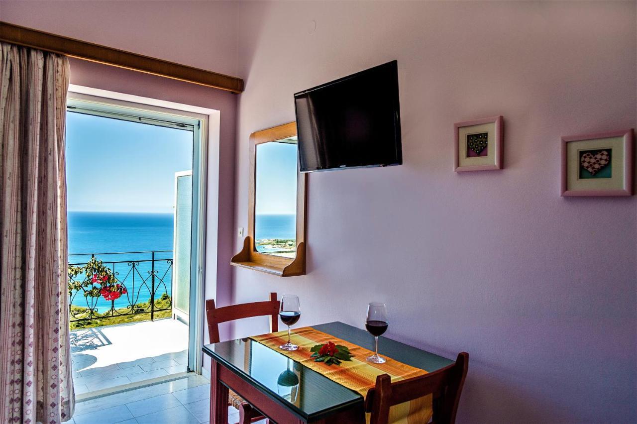 Aeolos Studios Kefalonia Khelmata ภายนอก รูปภาพ